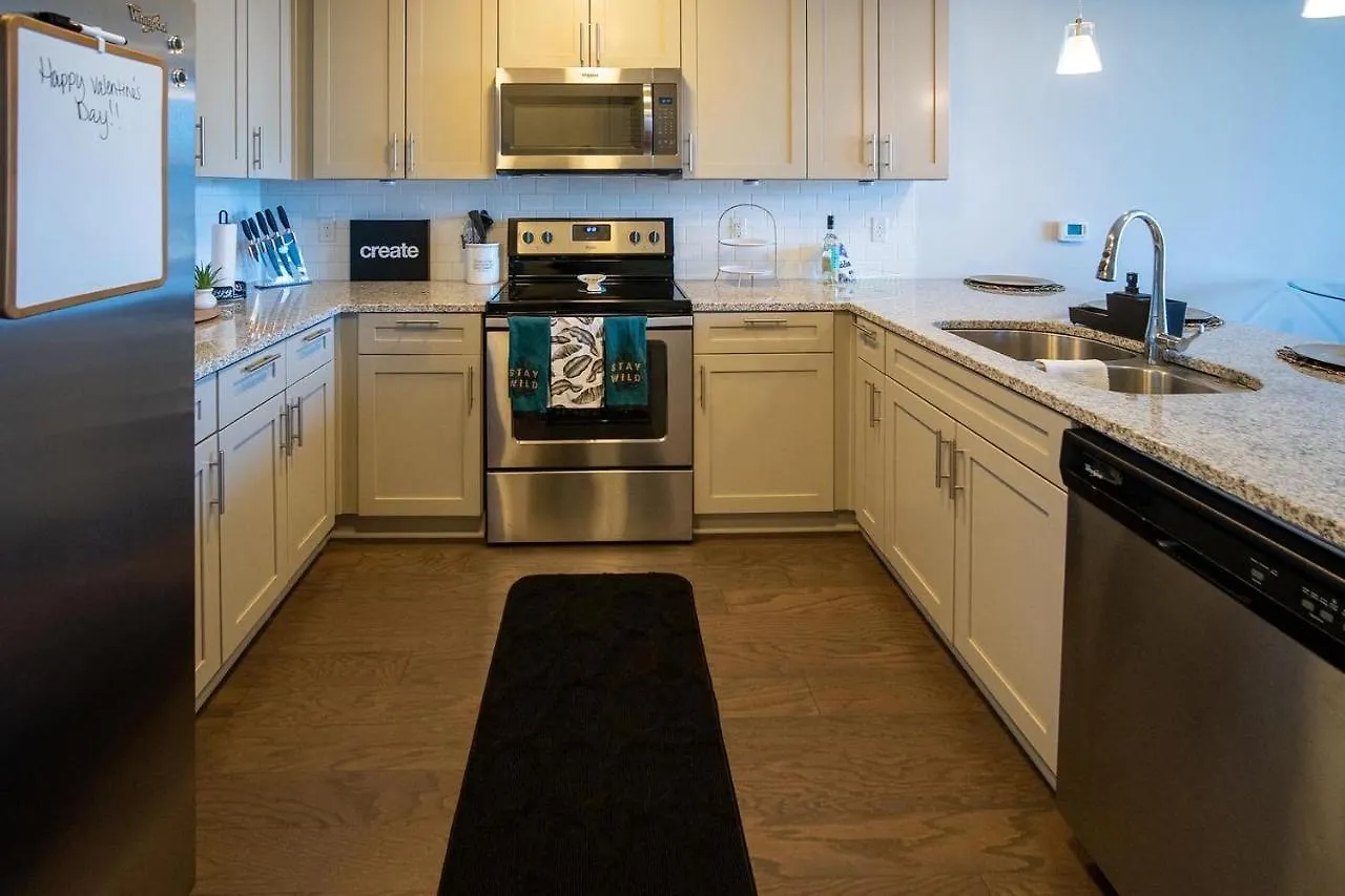 1Bd Nestled Uptown Apartment United States